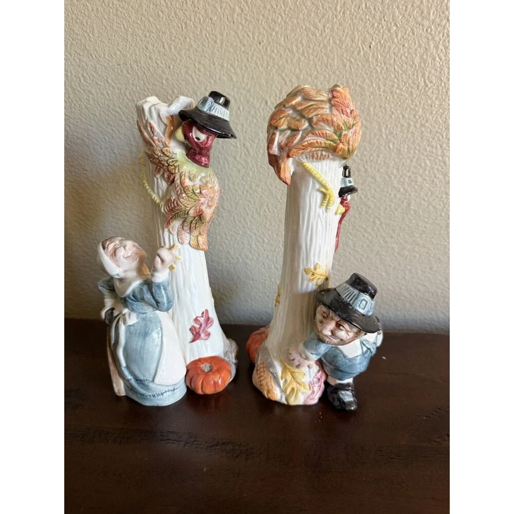 Fitz and Floyd Pilgrim Turkey Thanksgiving Autumn Candlesticks Pair Humor 8 1/4